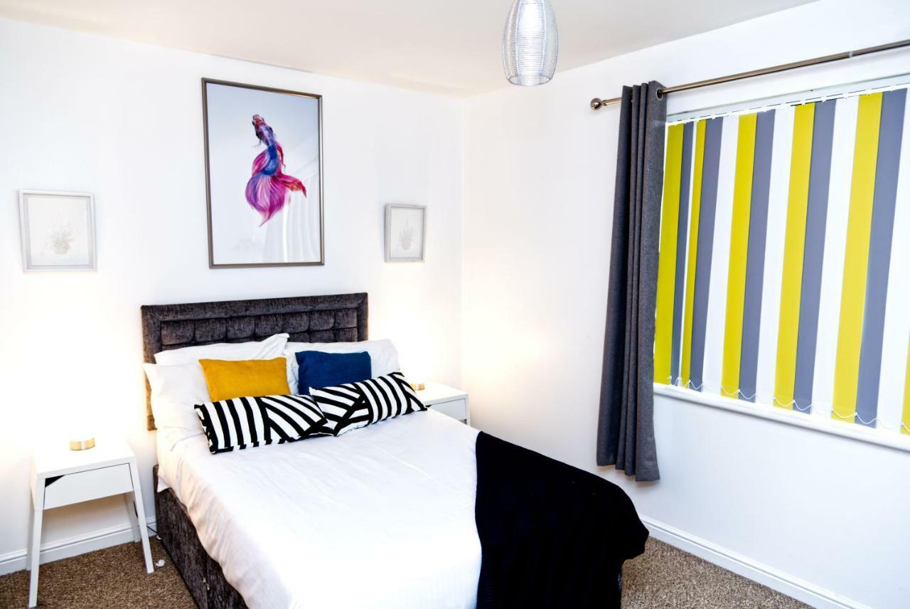 The Pent House - Lushio Apartments Northampton Exterior foto
